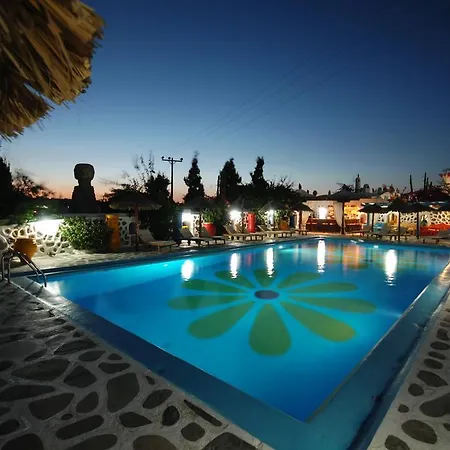 Ξενοδοχείο με διαμερίσματα Sun Of Mykonos 3*