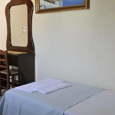孙米克诺斯一室公寓酒店 2* 克洛瓦斯